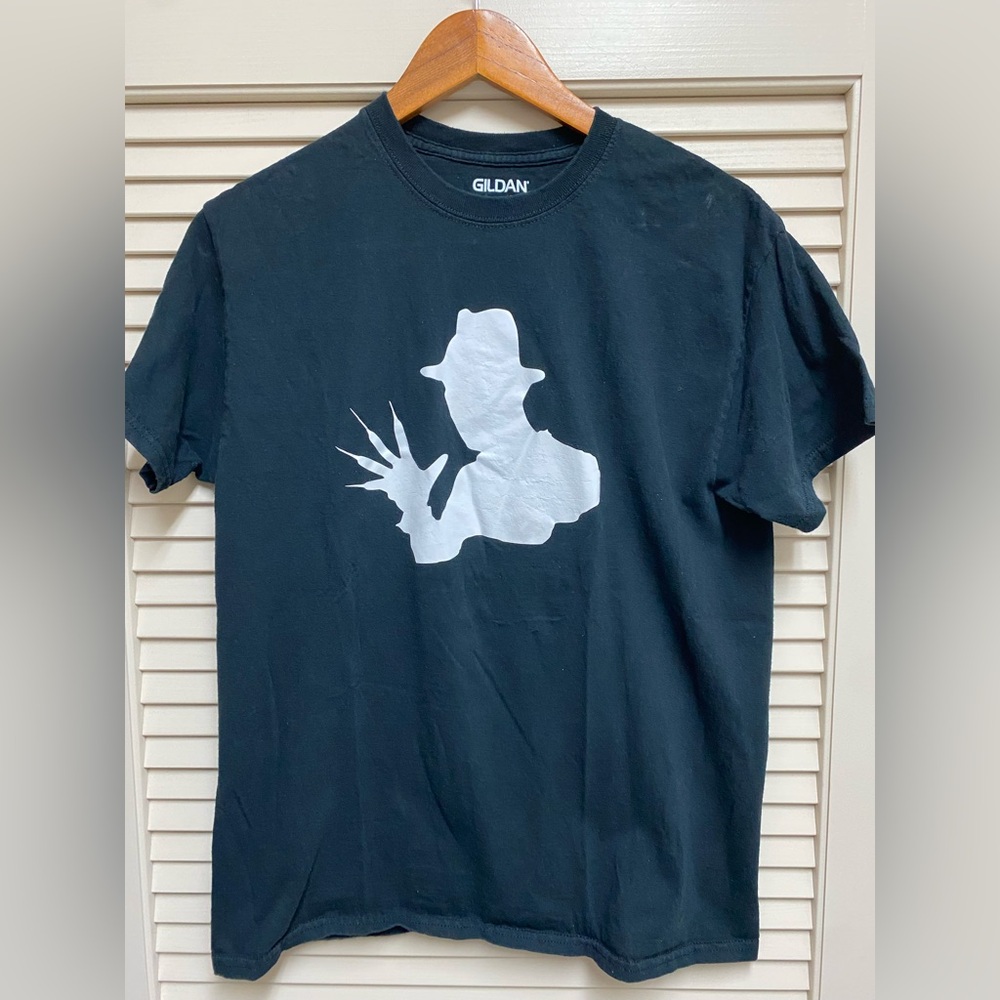 Gildan Freddy Krueger Nightmare on Elm Street Silhouette Graphic Tee Mens M